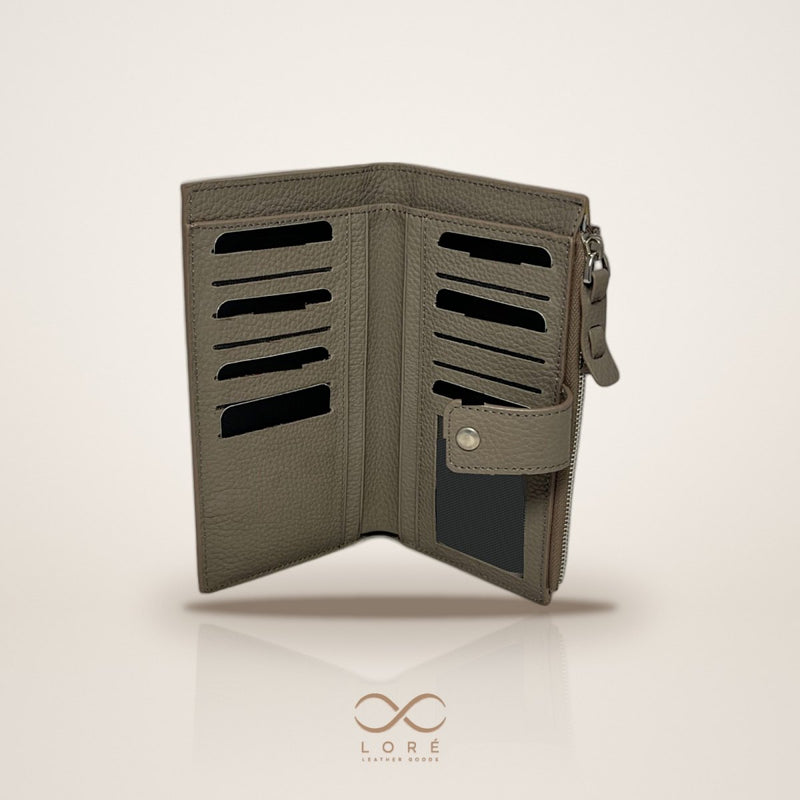 Inside the Grande wallet